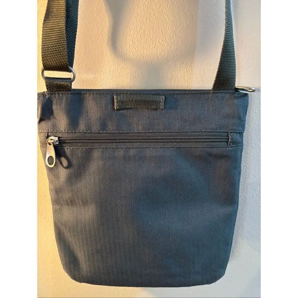 Haiku Crossbody Purse - Picture 3 of 4
